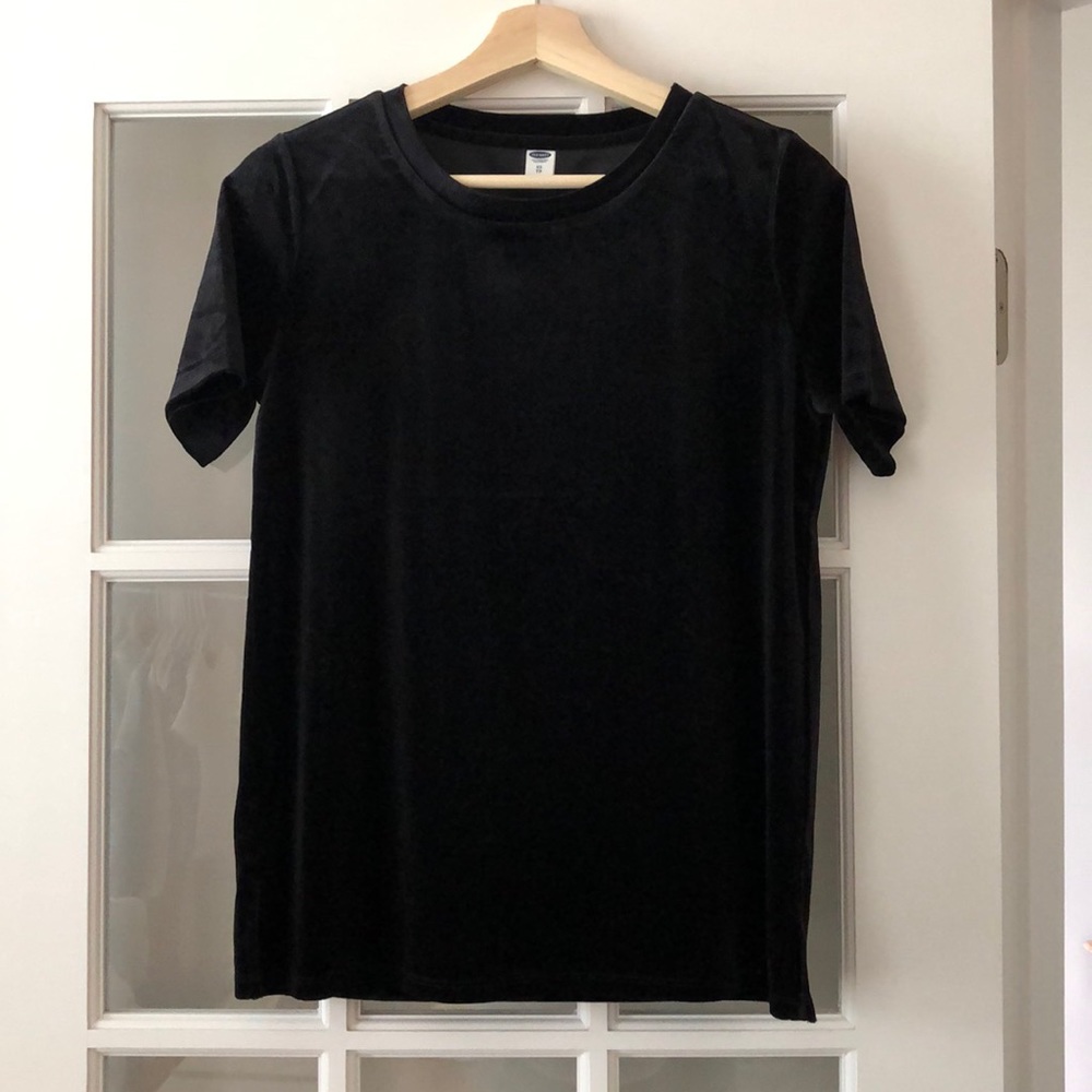 Blacker velvet top